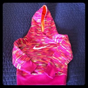 Girls 2T therma-fit hooded sweatshirt